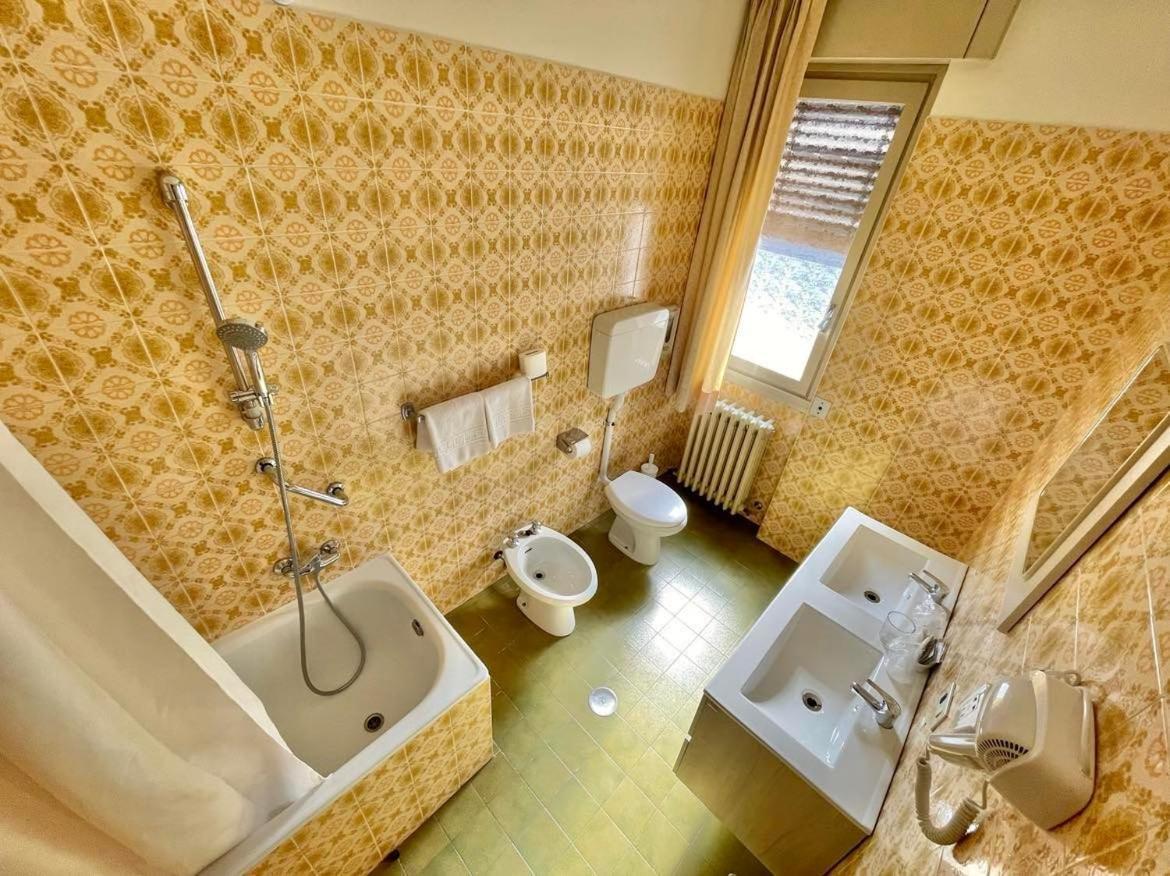 Hotel Ristorante La Sorgente Plesio Eksteriør bilde