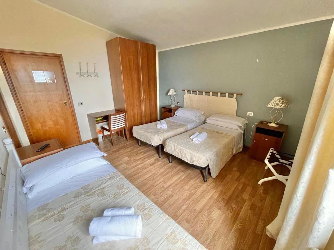 Hotel Ristorante La Sorgente Plesio Eksteriør bilde